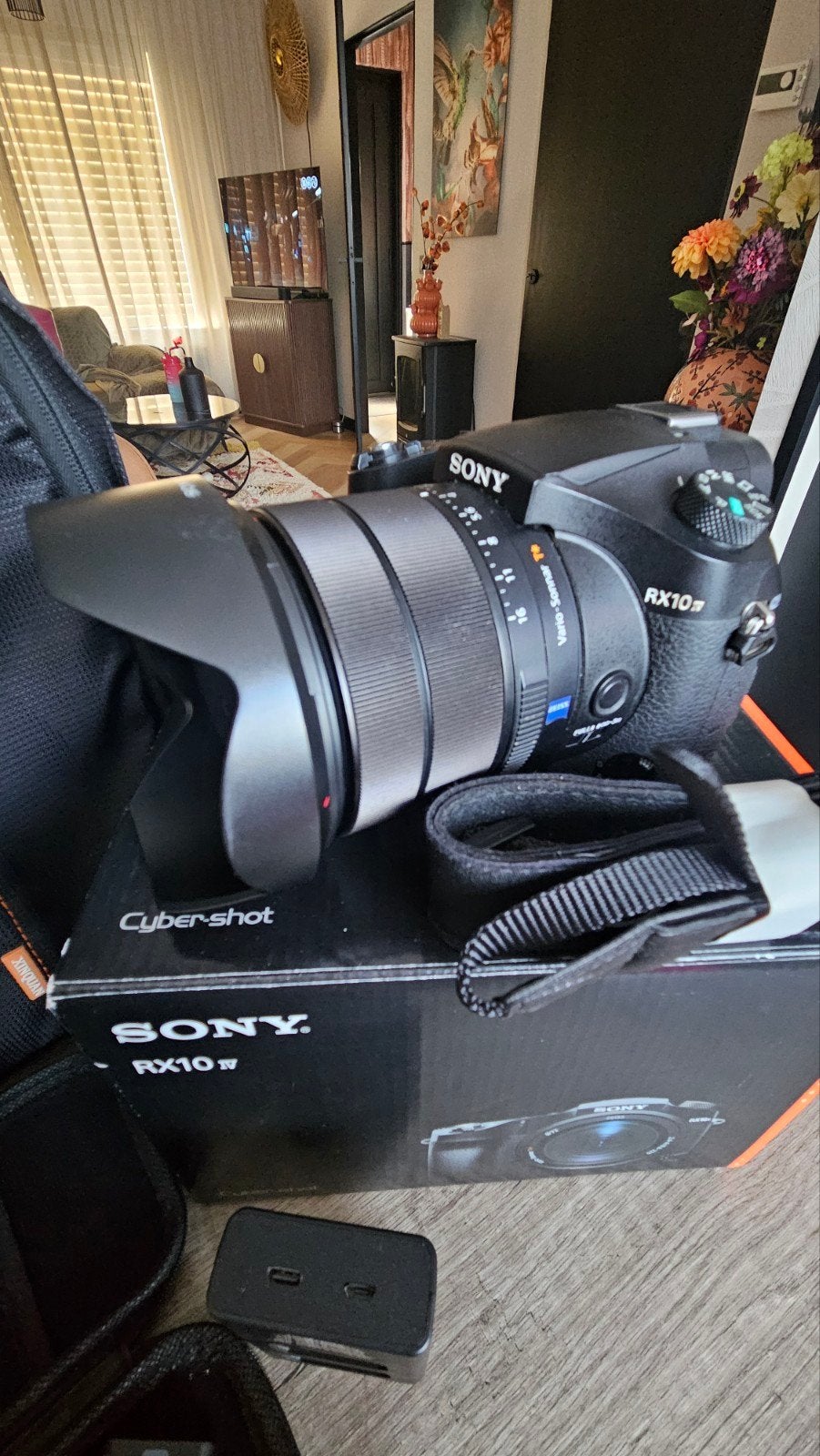 Sony rx10 iv, Gebruikt, Sony, Beschermhoes/tas, Overige vattingen