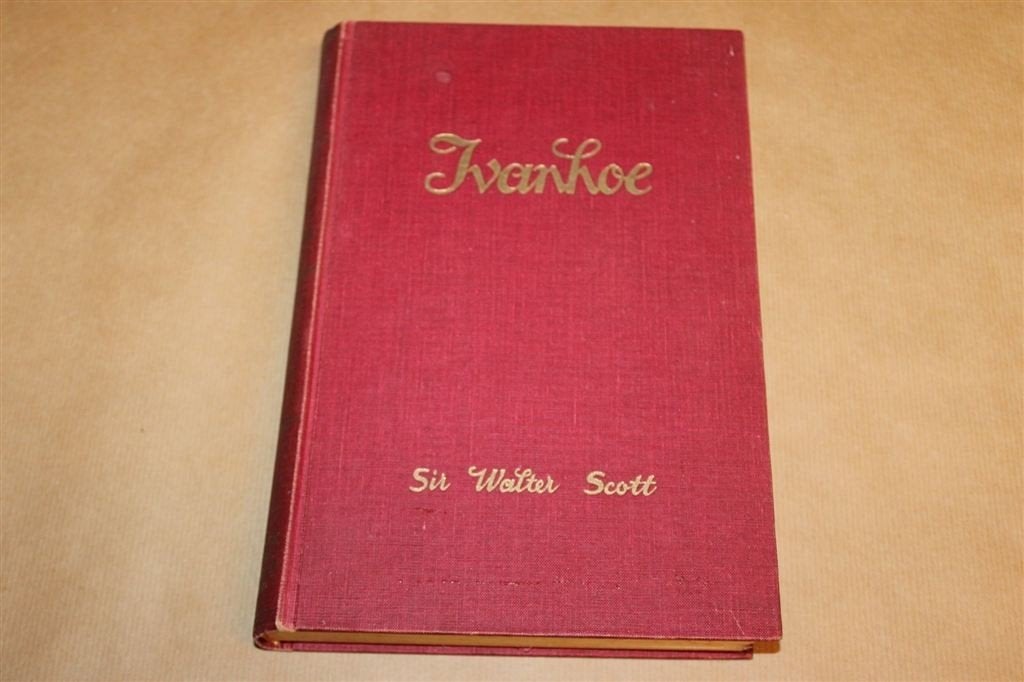 Ivanhoe — Walter Scott, Naverteld met Filmfotos 1953, Boeken, Ophalen of Verzenden, Gelezen