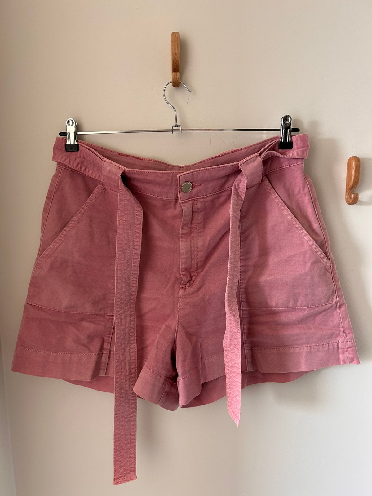 Ted Baker korte broek, Kleding | Dames, Maat 38/40 (M), Kort, Ophalen of Verzenden, Zo goed als nieuw