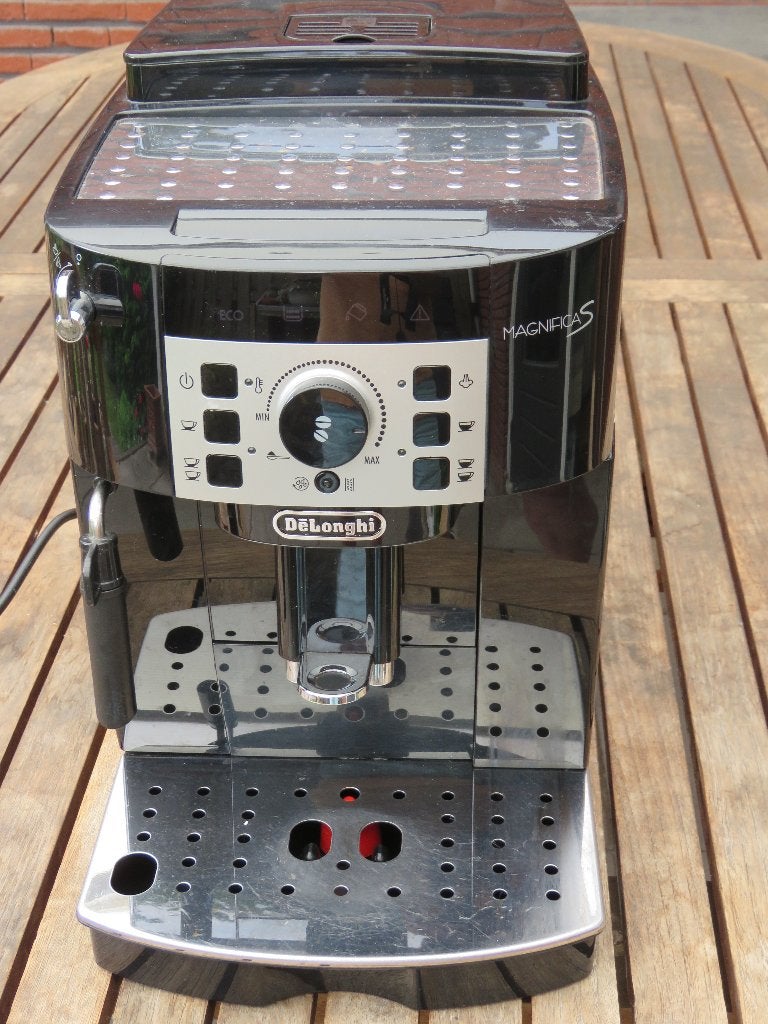Foto 4 van De Longhi Magnifica S