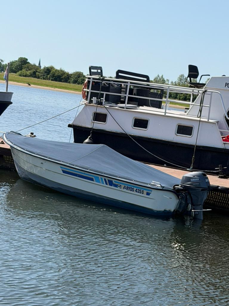 Ryds 435 S Yamaha 20pk 4takt  power trim € 3950,-, Watersport en Boten, Ophalen, Zo goed als nieuw, Elektrische start