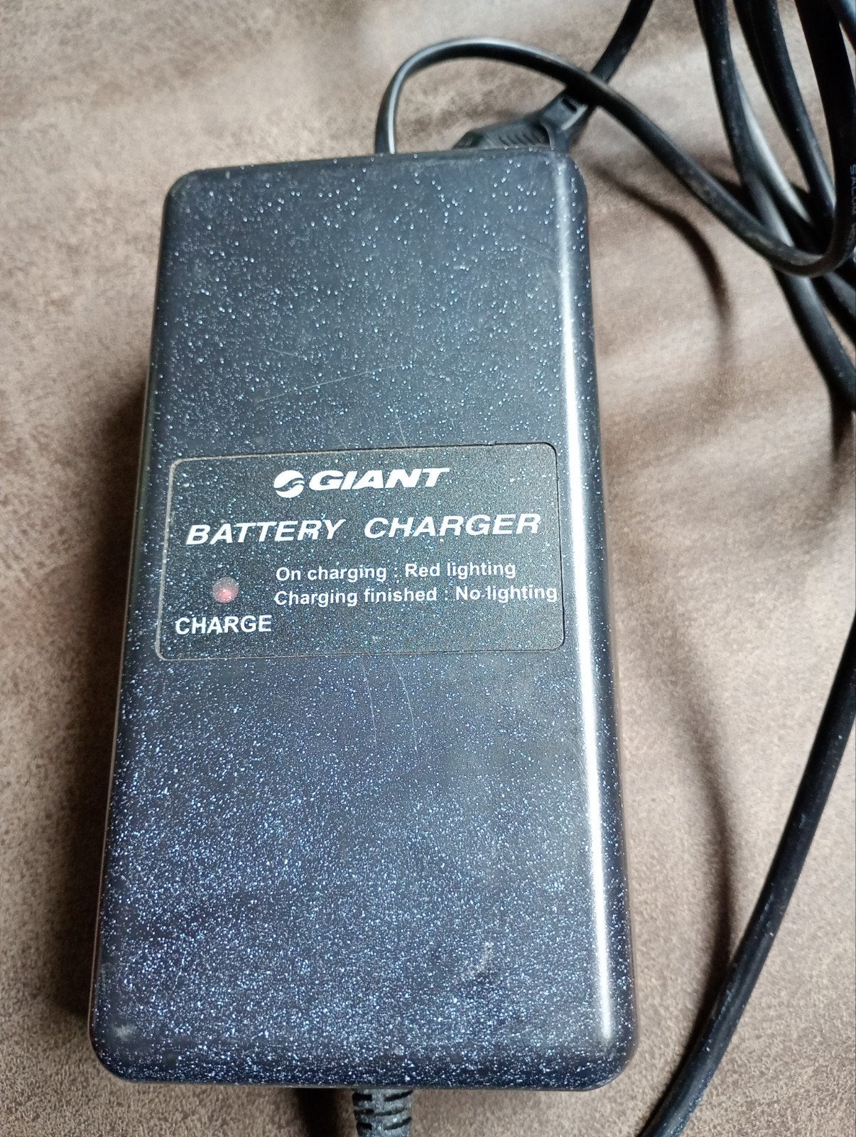 Giant acculader 29volt, Ophalen of Verzenden