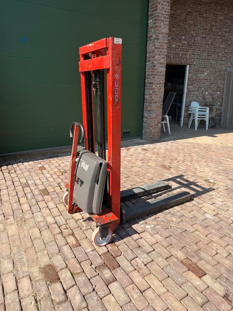 Elektrische stapelaar 1000kg hefcapaciteit, Doe-het-zelf en Verbouw, Transportwagens, 100 liter of meer, Ophalen, Gebruikt, Transportkar