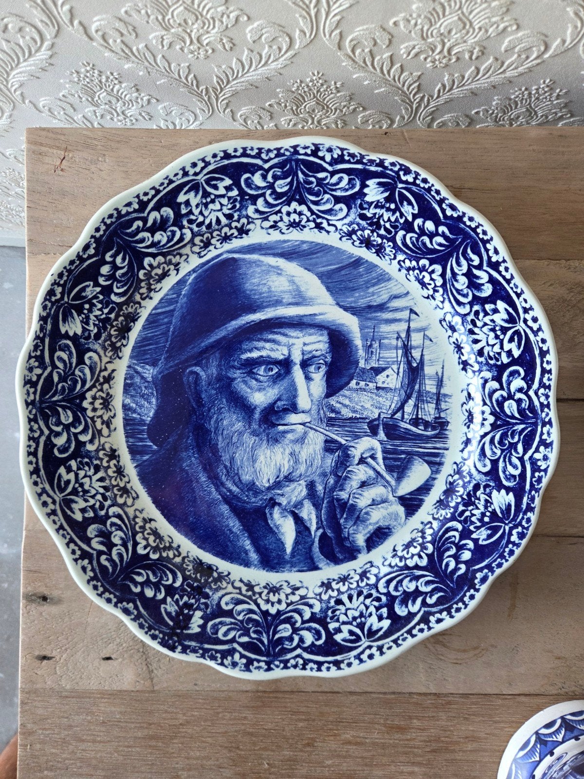 Vintage Delfts Blauw bord met visser en schepen, Ophalen