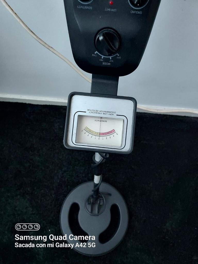 Metaaldetector voor beginners - Zo goed als nieuw, Overige merken, Ophalen of Verzenden, Zo goed als nieuw, 30 cm of minder