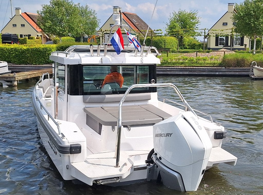 Axopar 28 Cabin | Mercury 300PK | BJ. 2020 | 45u ! | 1e eig., Overige merken, Buitenboordmotor, Zo goed als nieuw, Walstroom