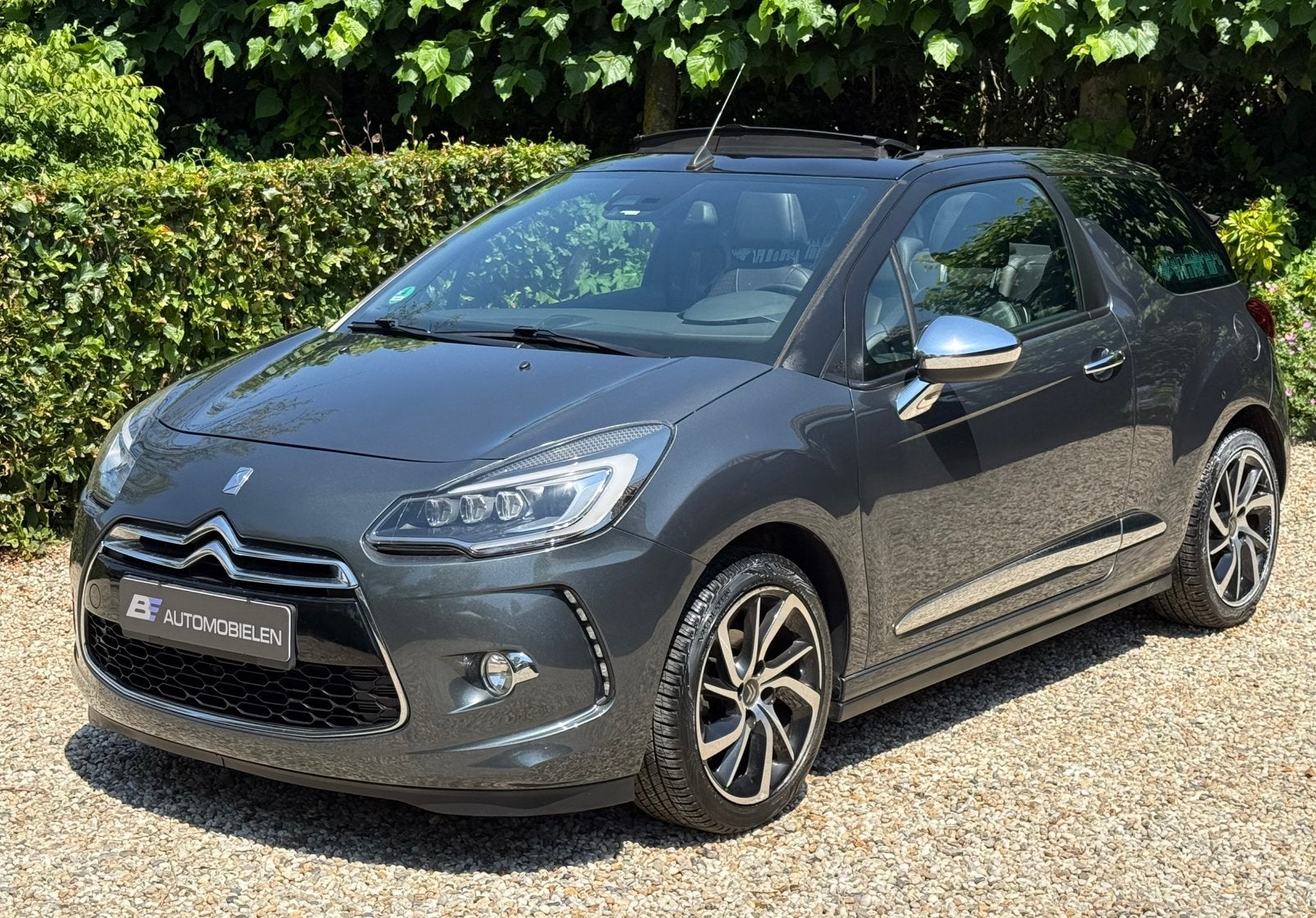 DS3 1.2 VTI Cabrio Ultra Prestige - Leder - Navi - Camera, Voorwielaandrijving, Lichtsensor, 1199 cc, Cabriolet