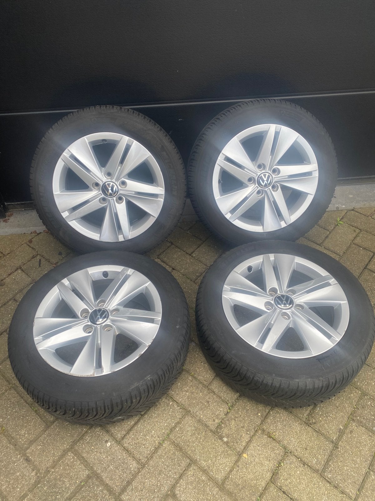VW Golf 8 velgen + Michelin CrossClimate banden, Banden en Velgen, Ophalen, 19 inch, 205 mm