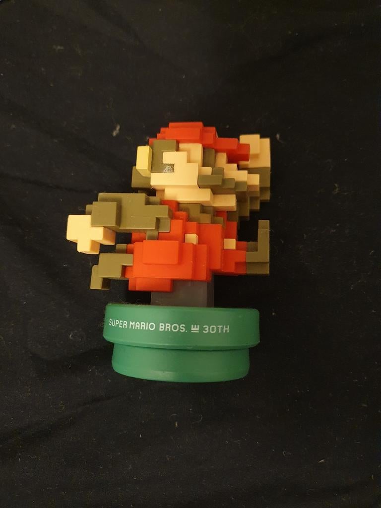 Amiibo Classic Color Mario - 30th Anniversary Collection, Ophalen of Verzenden, Zo goed als nieuw