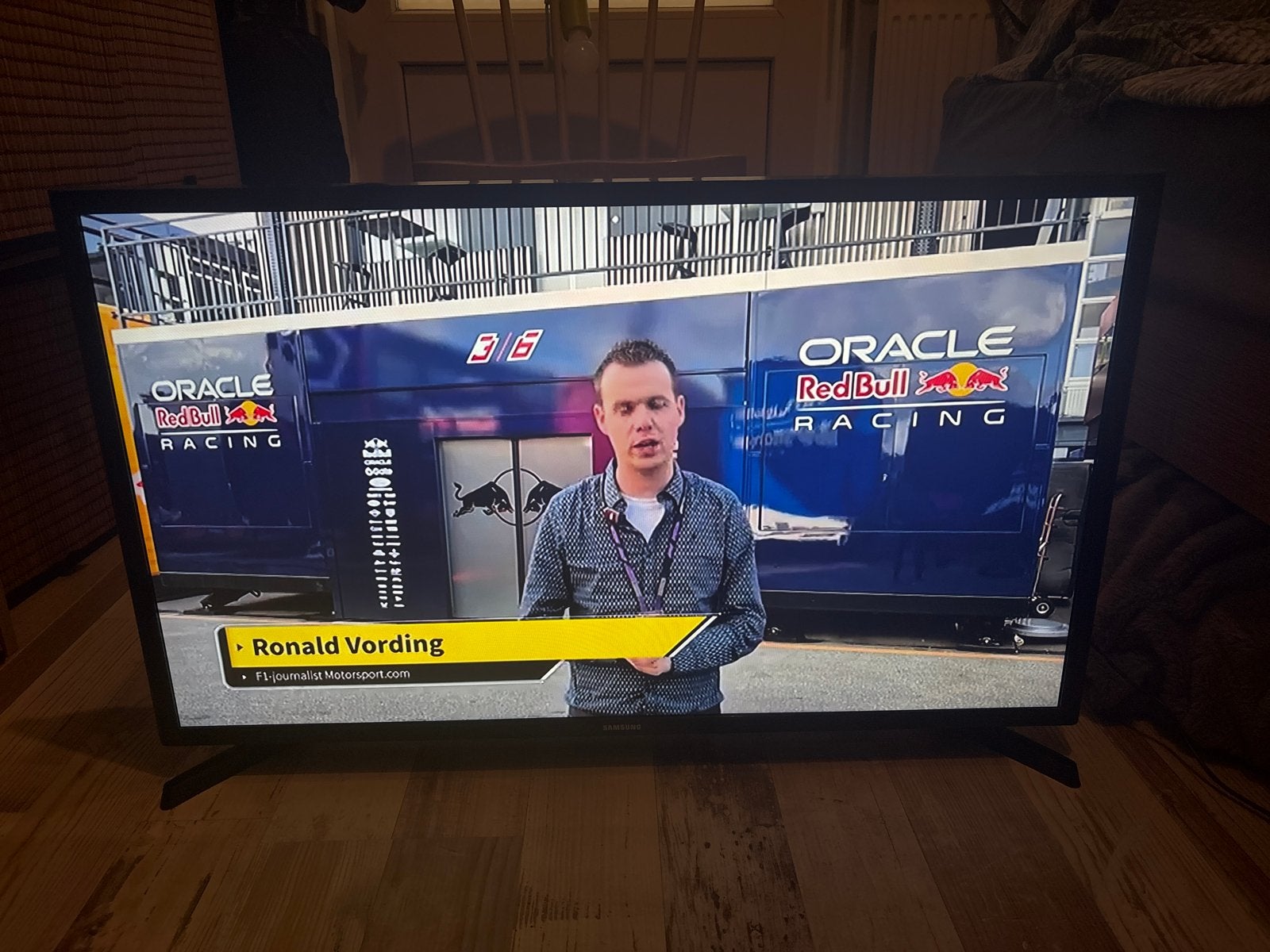 Samsung 32 inch Full HD Smart TV, Ophalen, 50 Hz, 80 tot 100 cm, Samsung