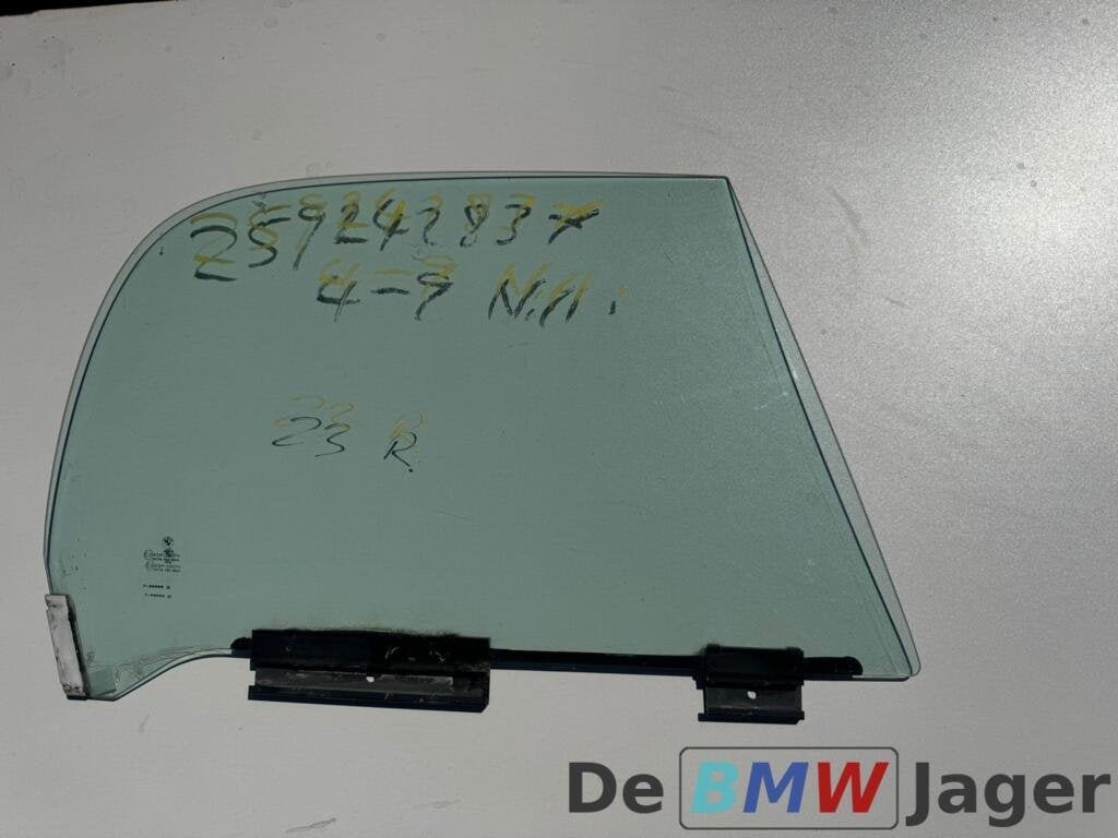 Foto 2 van Zijruit rechts voor BMW Z3 Roadster 51328397628