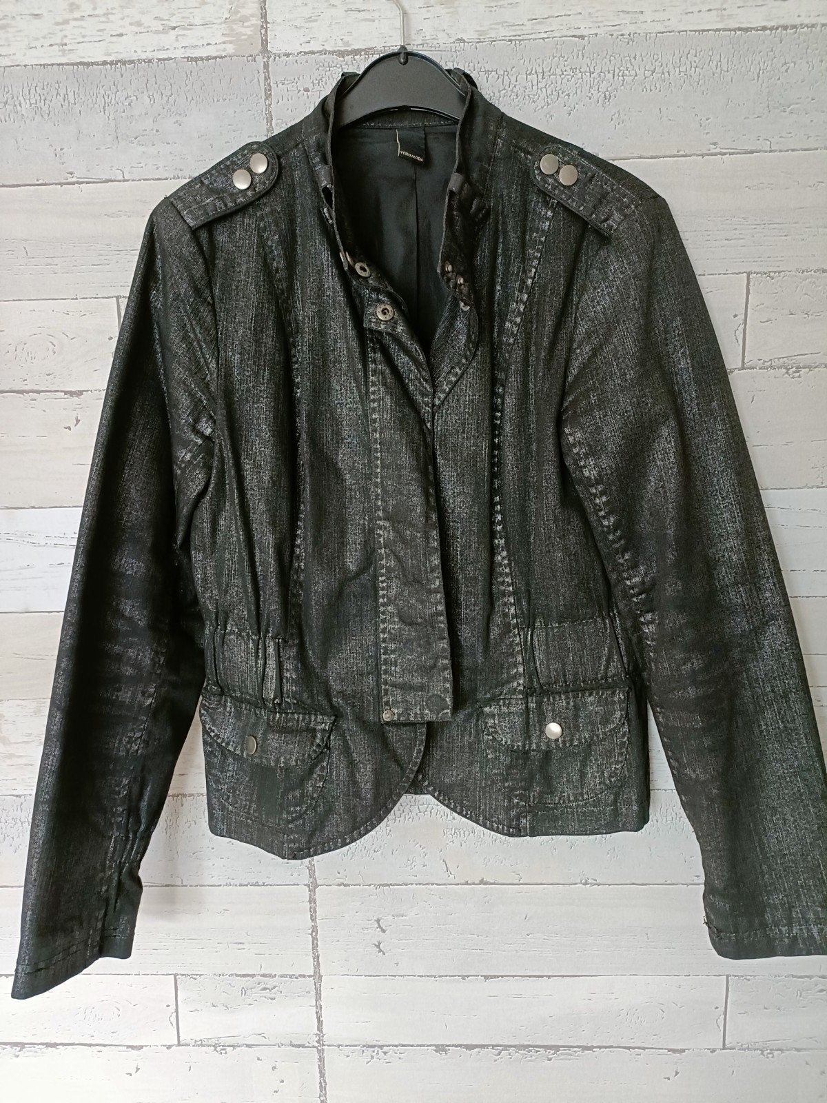 Vero Moda Zwart Jasje met Metallic Glans - Maat M, Maat 38/40 (M), Vero Moda, Zwart, Ophalen of Verzenden