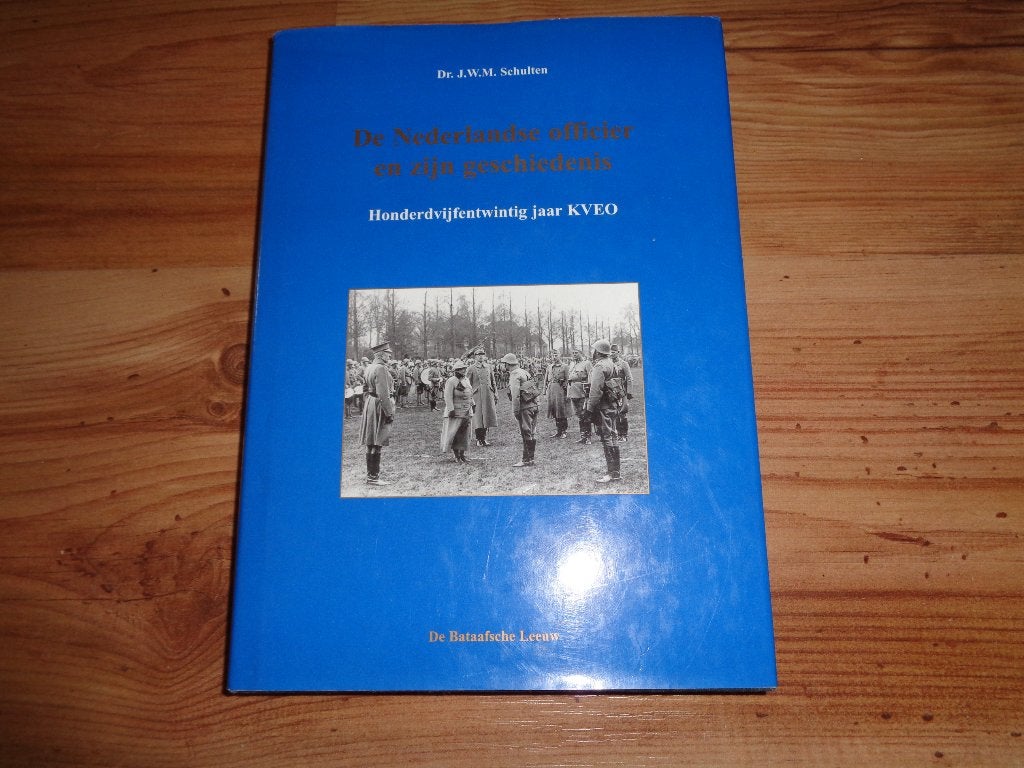 De Nederlandse officier en zijn geschiedenis, Verzenden, Landmacht, Nederland, Boek of Tijdschrift