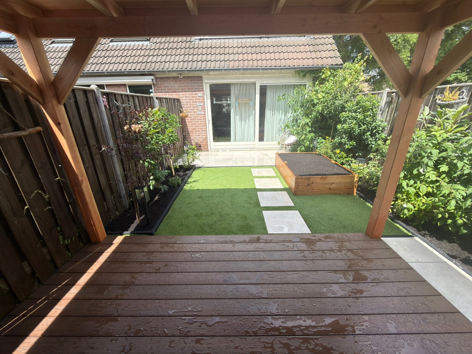 Bestrating,duglas schutingen,houten of composiet terrassen., Garantie, Tuinonderhoud of Snoeiwerk