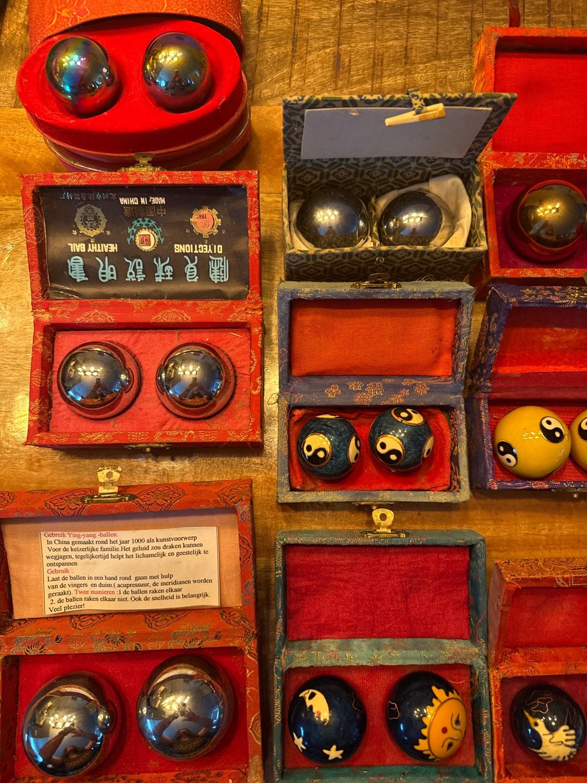 Set van 12 Chinese gezondheidsballen in geschenkdozen, Ophalen of Verzenden, Gebruikt