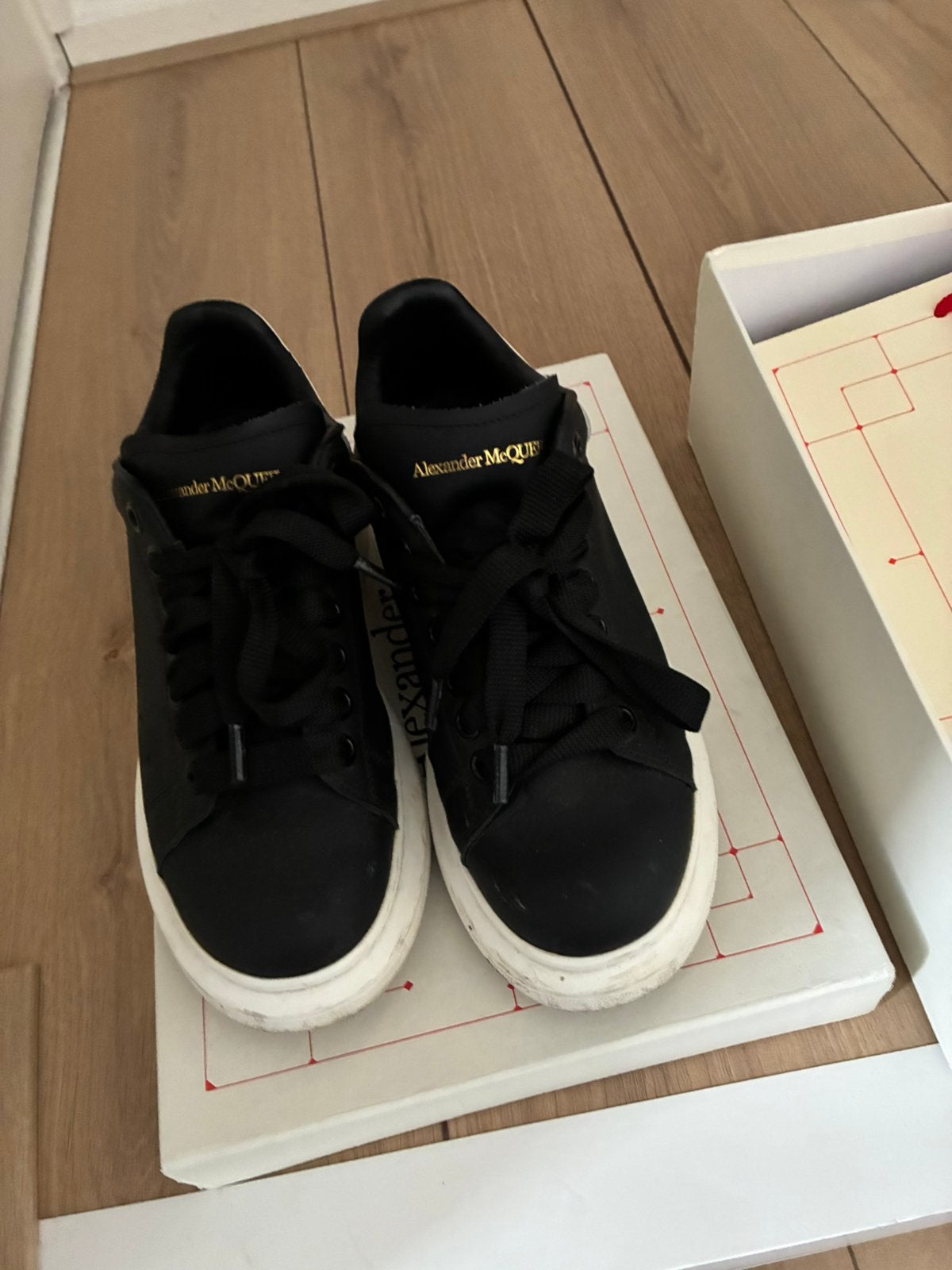 ALEXANDER MCQUEEN, Kleding | Heren, Schoenen, Ophalen of Verzenden, Zo goed als nieuw, Zwart