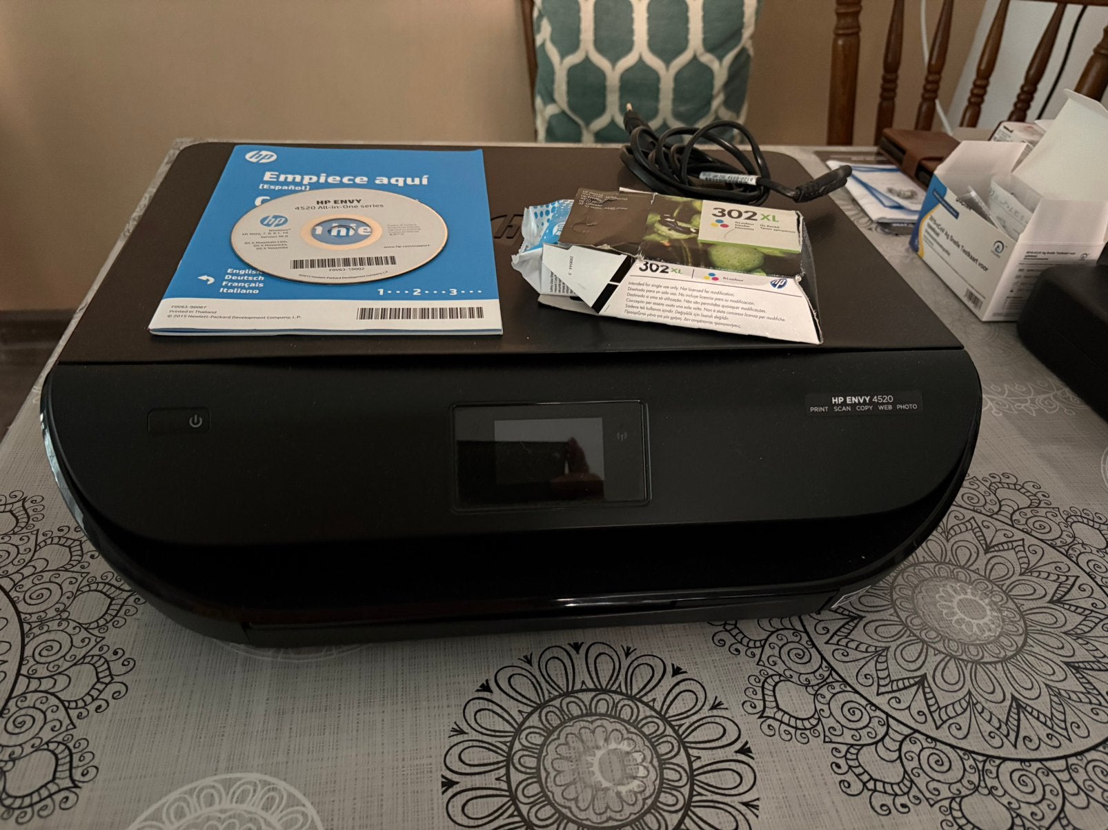 Gratis HP envy kleuren/ zwart printer, Ophalen, Zo goed als nieuw