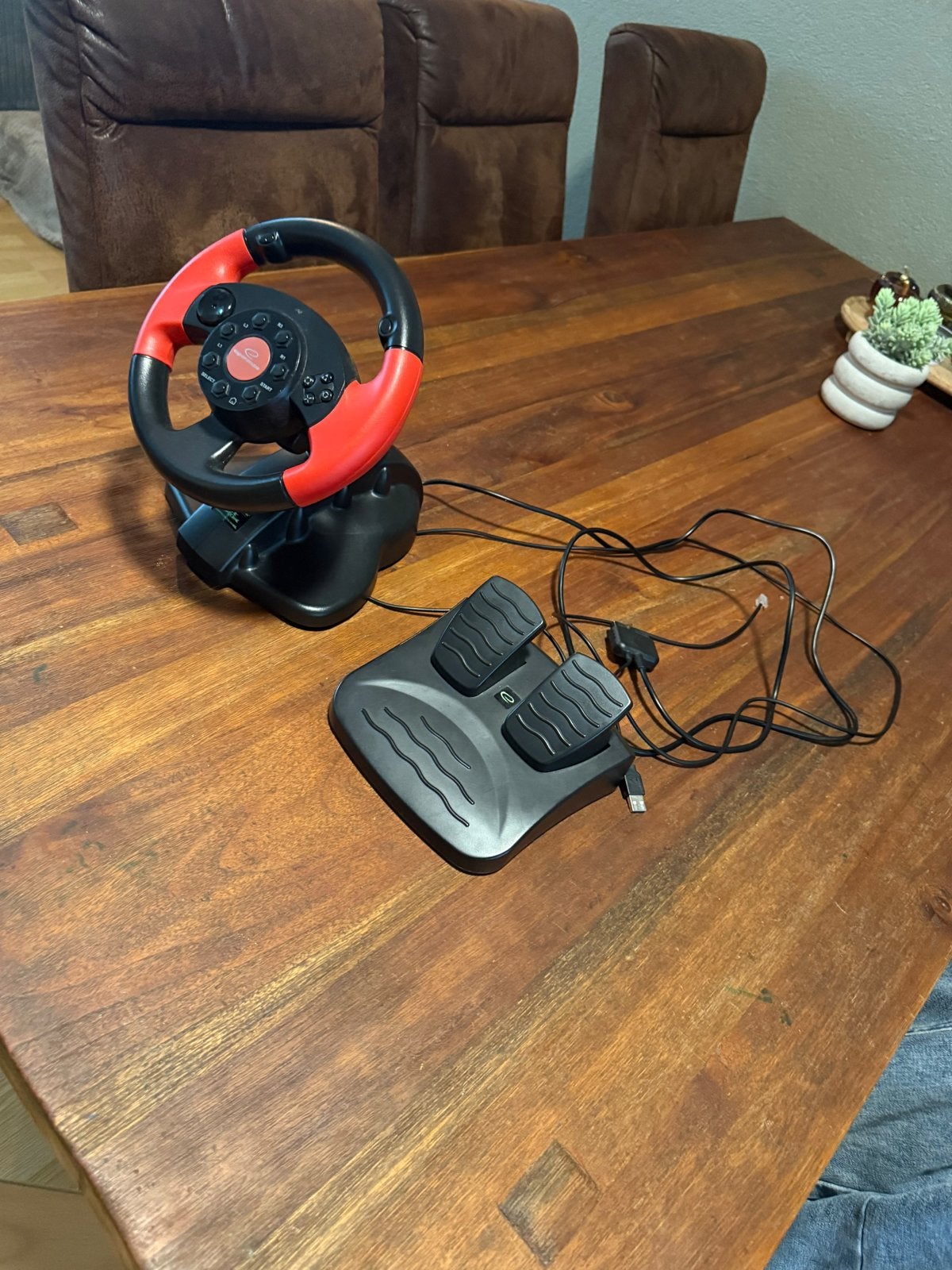 Racestuur met pedalen voor PC en PlayStation, Ophalen, Racestuur, Overige merken, Zo goed als nieuw