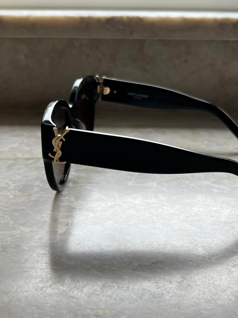 YSL zonnebril, Sieraden, Tassen en Uiterlijk, Zonnebrillen en Brillen | Dames, Verzenden, Nieuw, Zwart, Overige merken