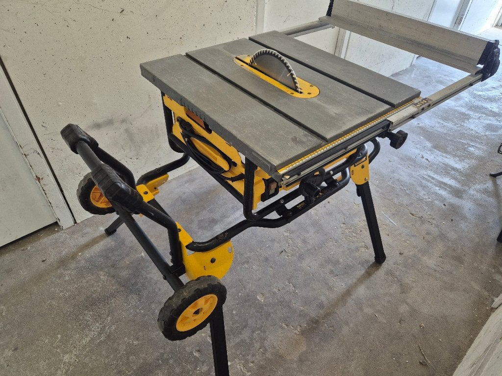 Dewalt zaagtafel DW745, Doe-het-zelf en Verbouw, Ophalen, Gebruikt, Cirkelzaag, Dewalt