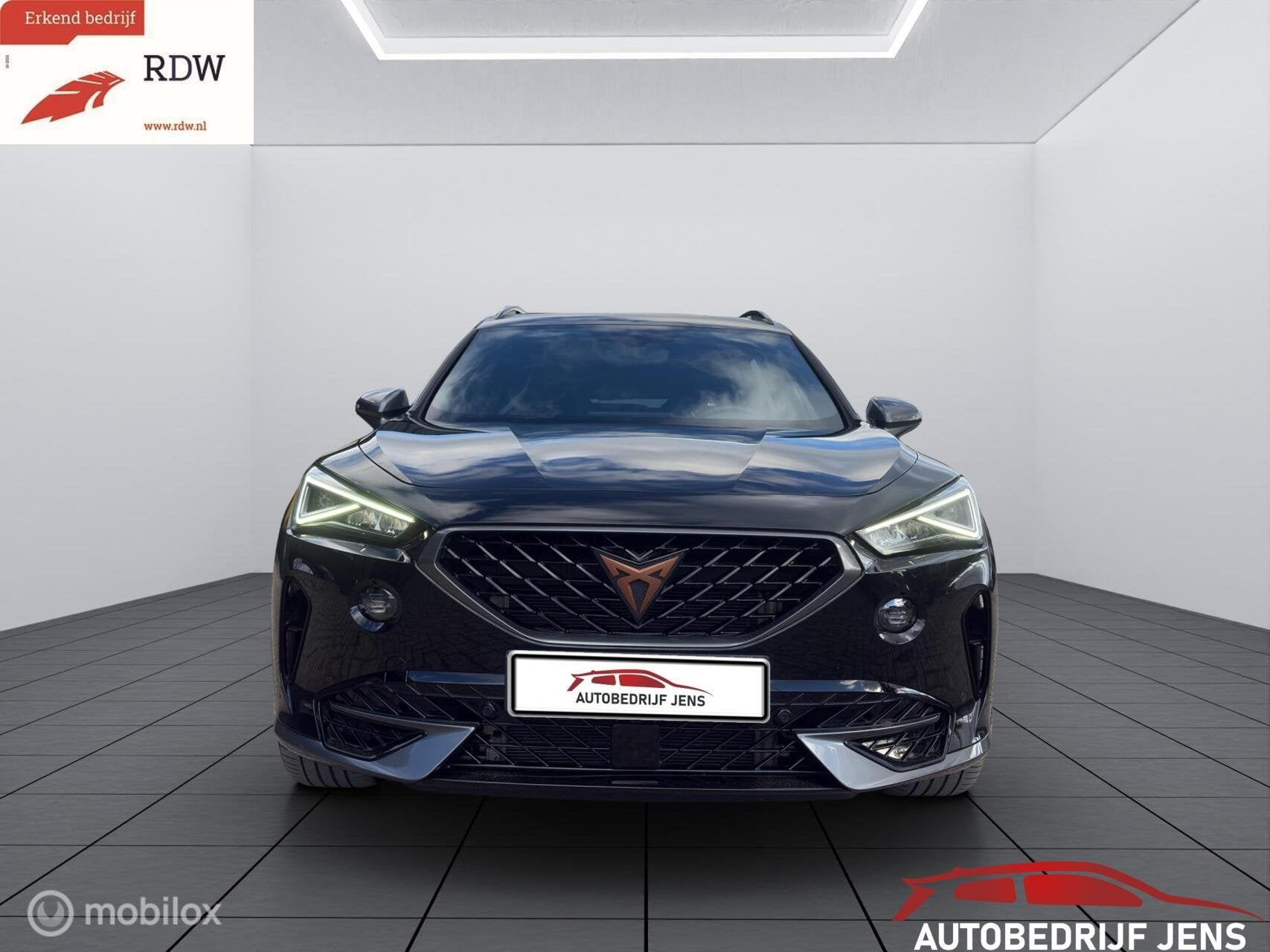 CUPRA Formentor 1.4 e-Hybrid VZ Copper Edition|PANO|Sp.stuur, Auto's, Gebruikt, Zwart, 4 cilinders, Zwart