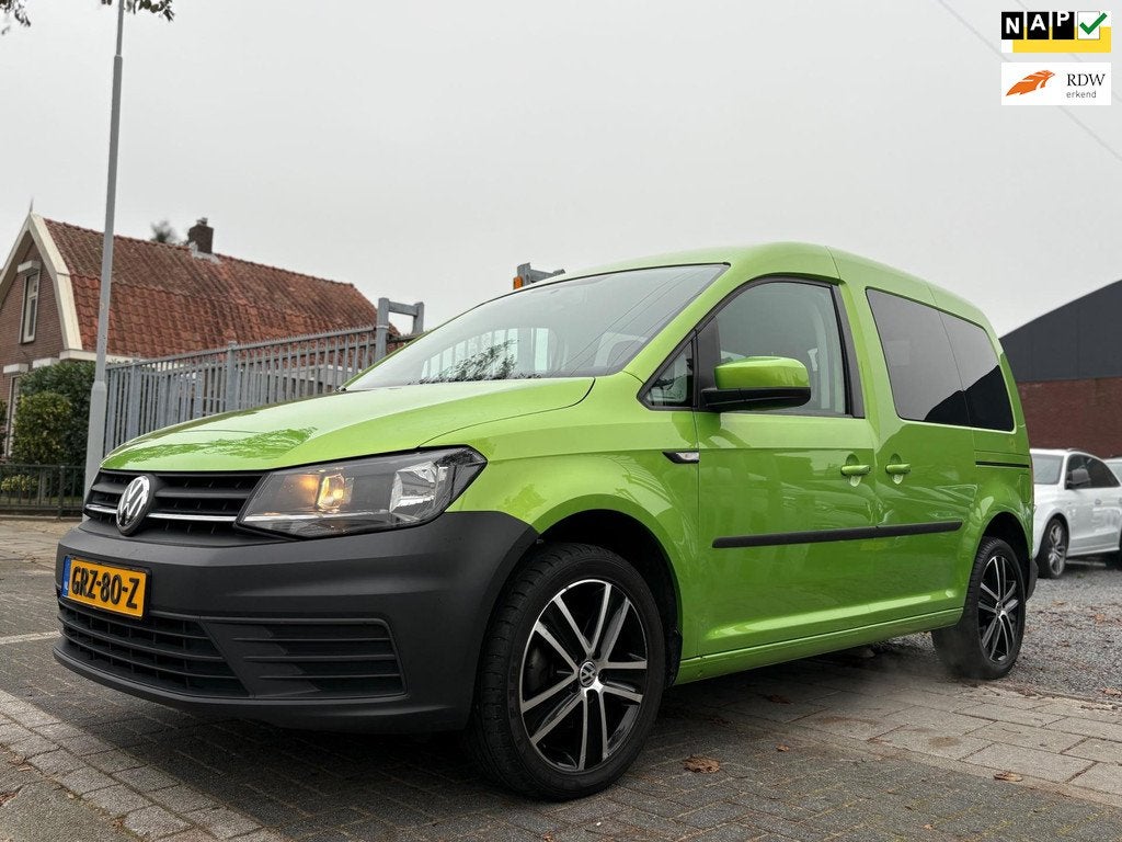 Volkswagen Caddy 1.2 TSI rolstoelvervoer 3+1 | 62.414 KM |, Auto's, Volkswagen, Voorwielaandrijving, Stof, Gebruikt, 4 cilinders