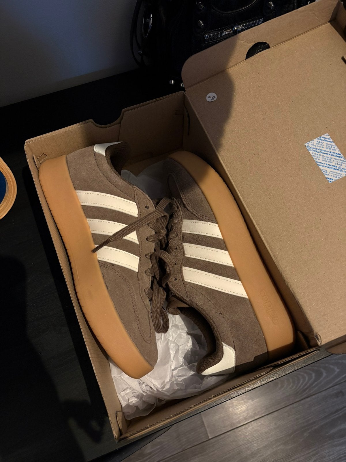 Adidas Barreda sneakers, Ophalen of Verzenden, Nieuw, Sneakers of Gympen