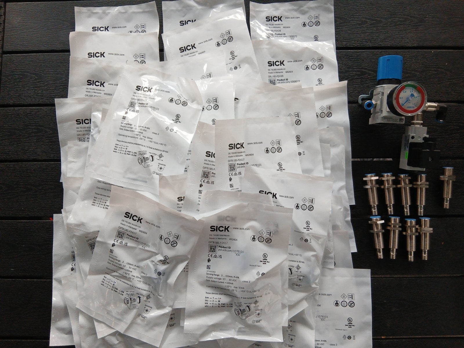 Nieuw: 58x SICK GRTB18S-P2417 & 9x SICK IME18 Sensoren, Ophalen of Verzenden