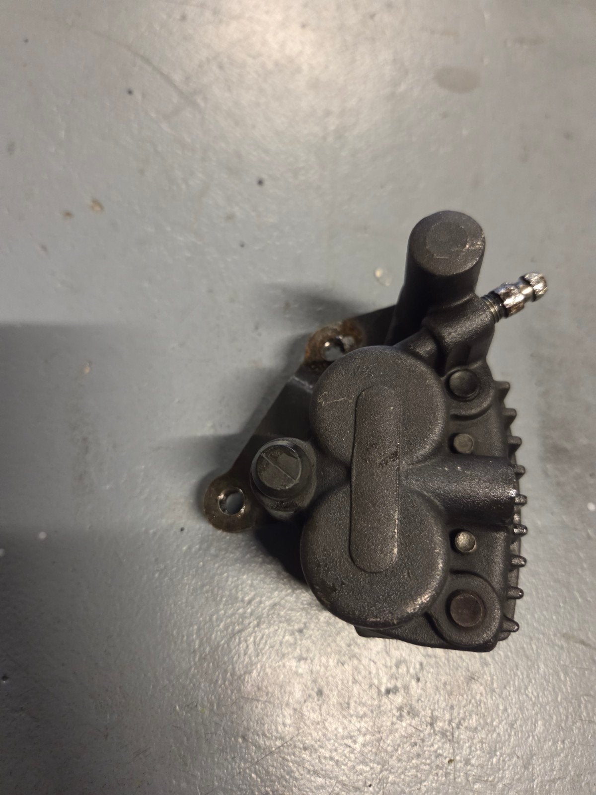 Hengtong Gilera Piaggio Vespa Remklauw, Ophalen of Verzenden