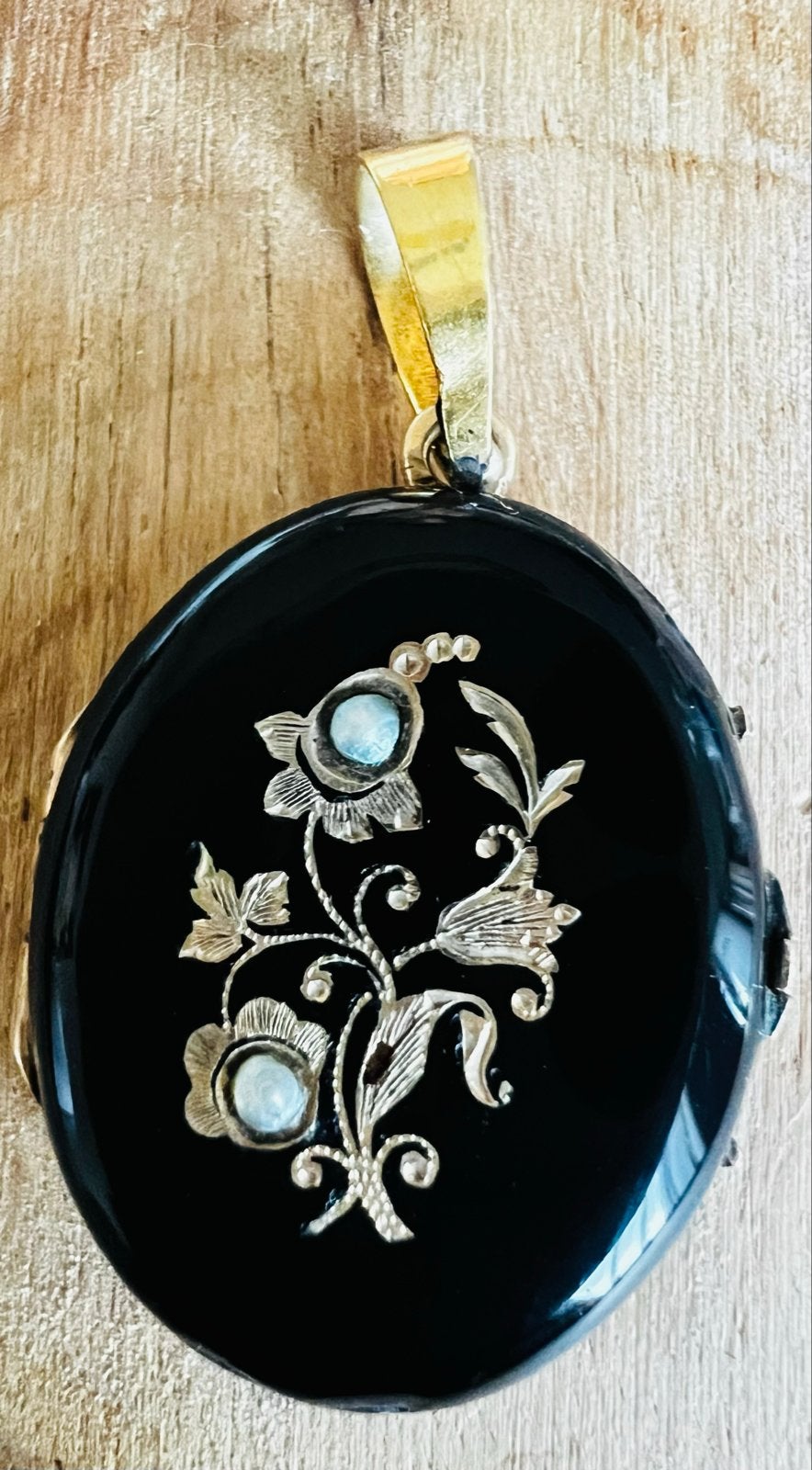 Antieke onyx medaillon / hanger, glas, 2 parels en 14k goud, Ophalen of Verzenden