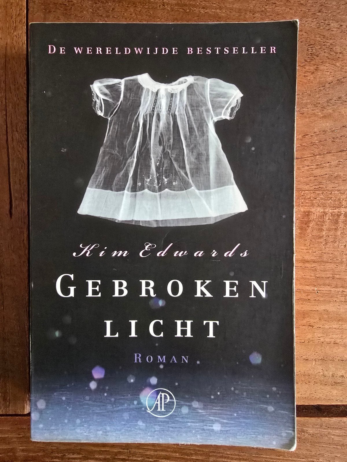 Gebroken Licht - Kim Edwards (Roman), Ophalen of Verzenden, Gelezen, Kim Edwards
