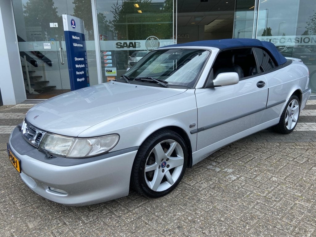 Saab 9-3 Cabrio 2.0 Turbo SE Aero (bj 2002), Auto's, Gebruikt, Zwart, 4 cilinders, Leder