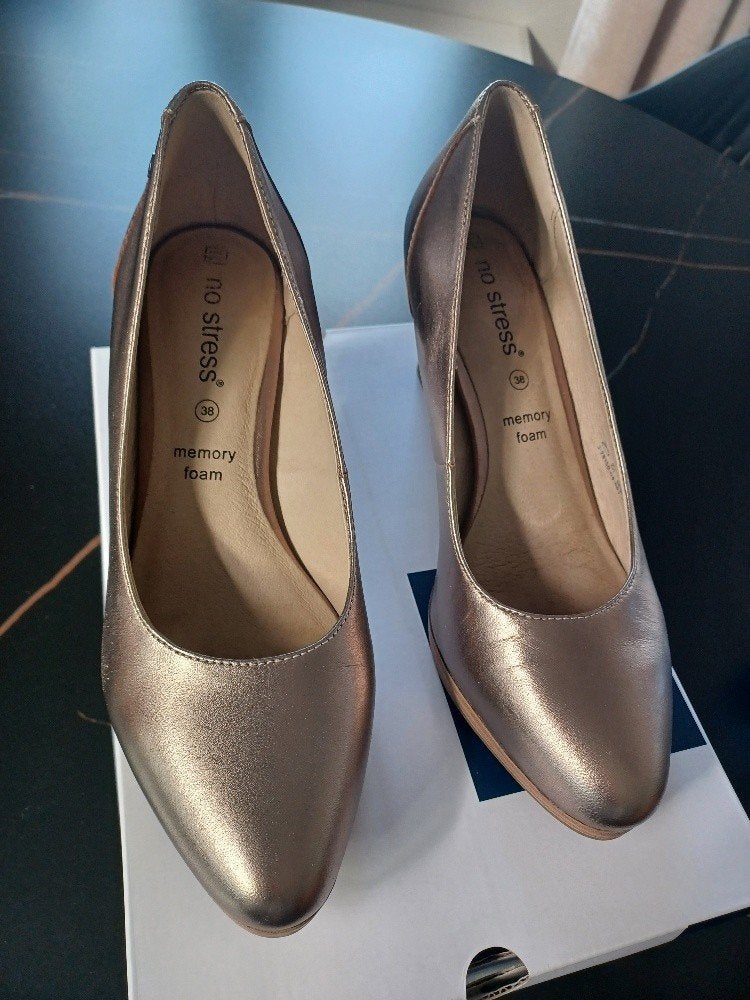 Goud/bronzen pumps No Stress Manfield – maat 38, Ophalen, Pumps, Overige kleuren, Zo goed als nieuw