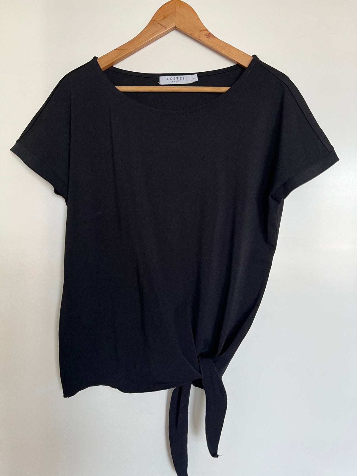 Zwart shirt Costes met strik onderaan, Kleding | Dames, Ophalen of Verzenden, Zo goed als nieuw, Zwart, Korte mouw