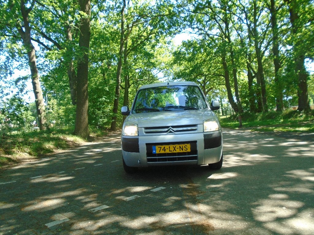 luxe bestelwagen 5 personen = VEELBAGAGERUIMTE, Auto's, Bestelauto's, Stof, 1360 cc, 4 cilinders, Citroën