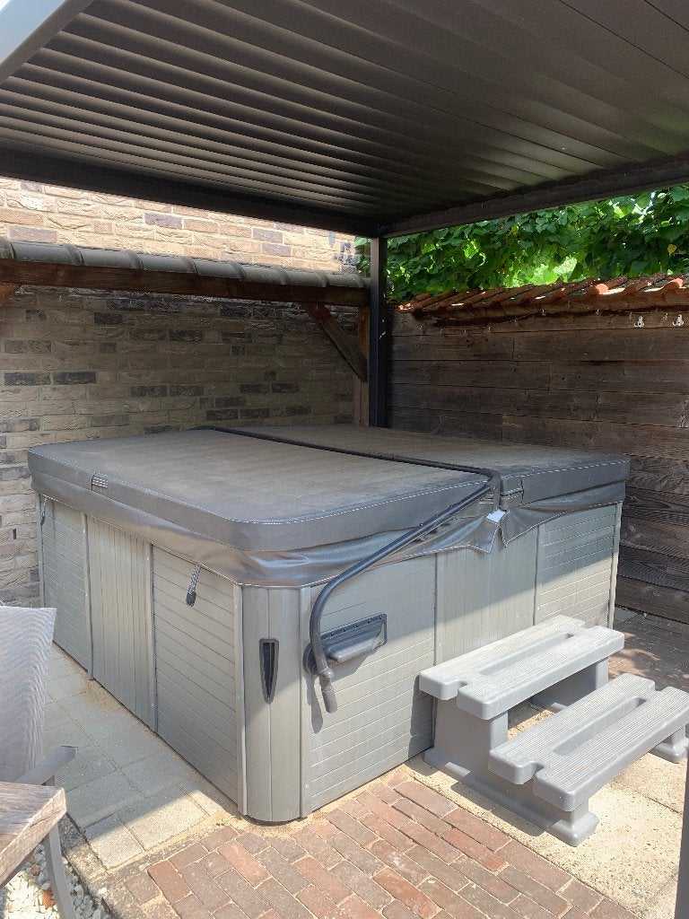 Jacuzzi, Tuin en Terras, Bubbelbaden en Hottubs, Gebruikt, Vast, Filter, Trap, Ophalen
