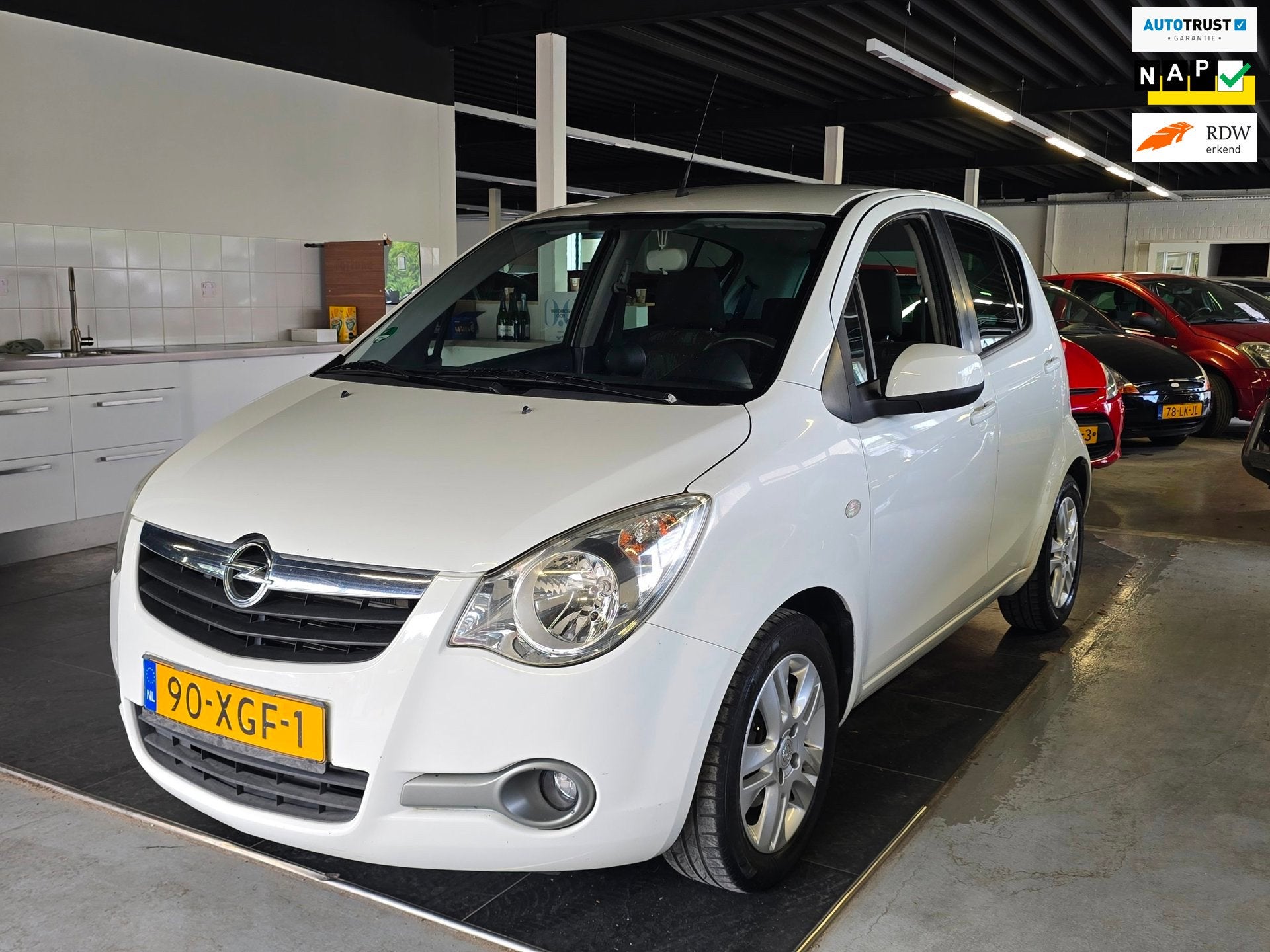 Opel Agila 1.0 Edition/AIRCO/N.A.P/HOGE INSTAP/APK 4-2027/, Auto's, Euro 5, Stof, Gebruikt, Origineel Nederlands
