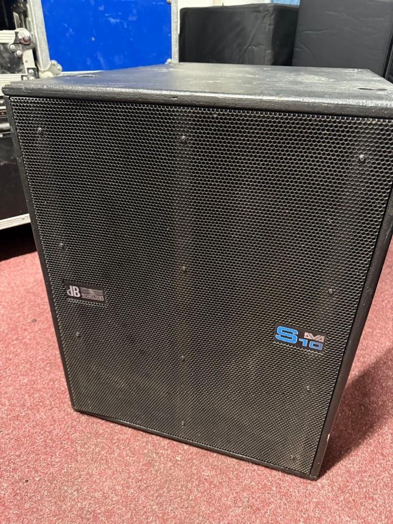 18x dB Technologies DVA-S10DP subwoofer, Audio, Tv en Foto, Luidsprekers, Gebruikt, Subwoofer, 120 watt of meer, Overige merken