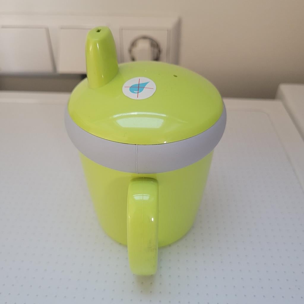 Groene anti-lek beker met handvatten, Ophalen of Verzenden, Nieuw, Overige typen