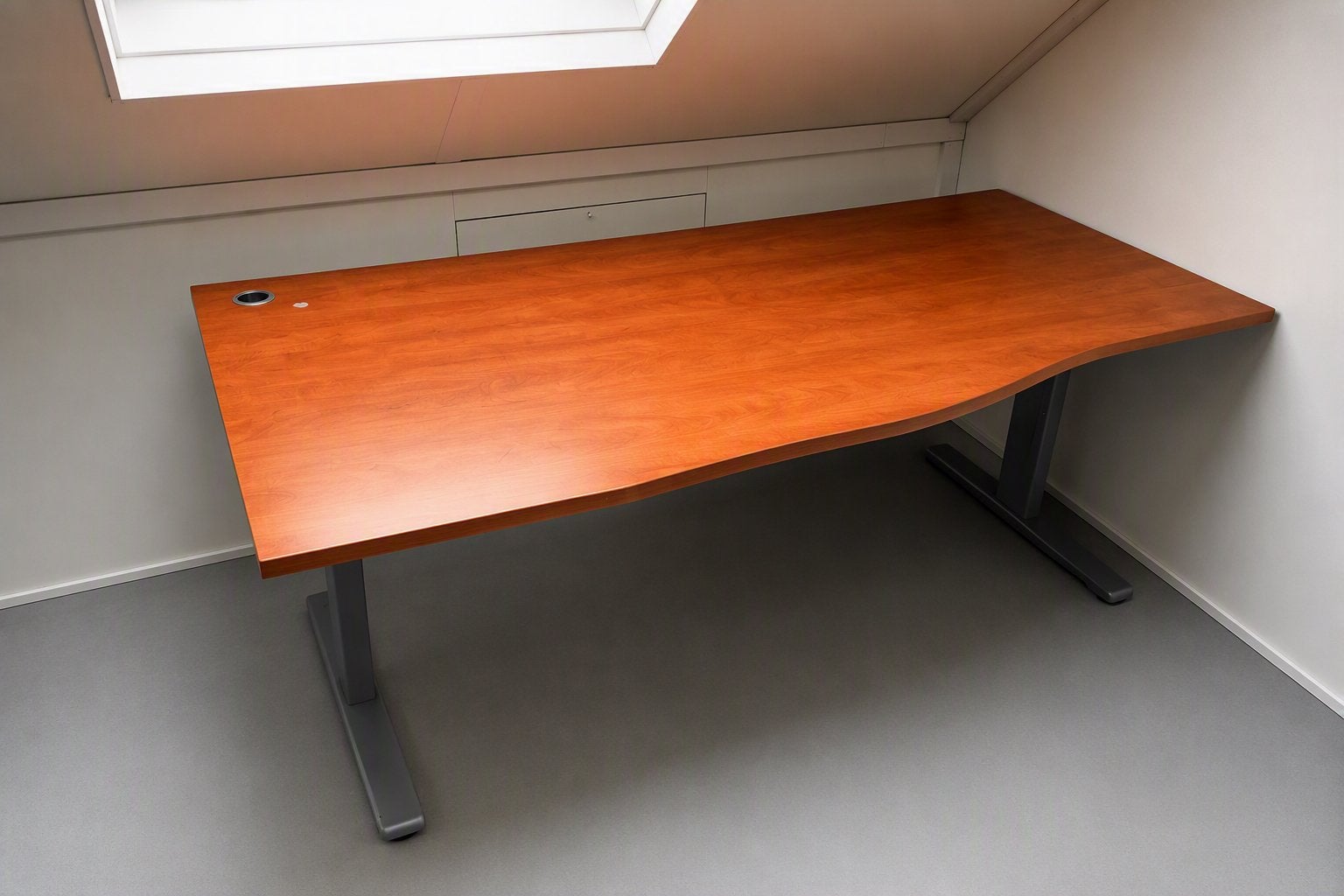 Groot bureau - 1.8m breed, Huis en Inrichting, Ophalen, Gebruikt