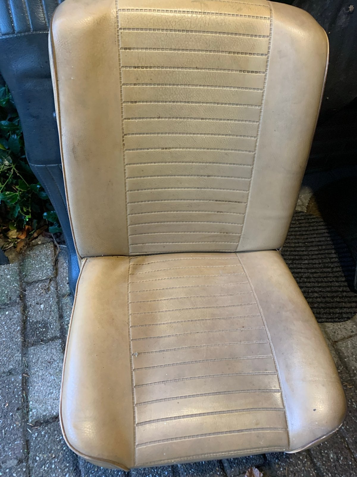 Vintage Autostoel DAF 44 - Beige (Gebruikt), Ophalen, Gebruikt, Oldtimer onderdelen