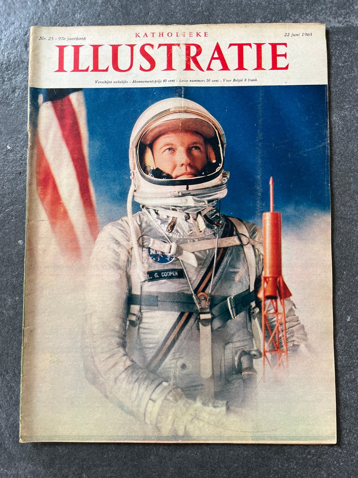 Katholieke Illustratie - 22 juni 1963 - Astronaut Cooper, Boeken, Tijdschriften en Kranten, Ophalen of Verzenden, Gelezen, Overige typen
