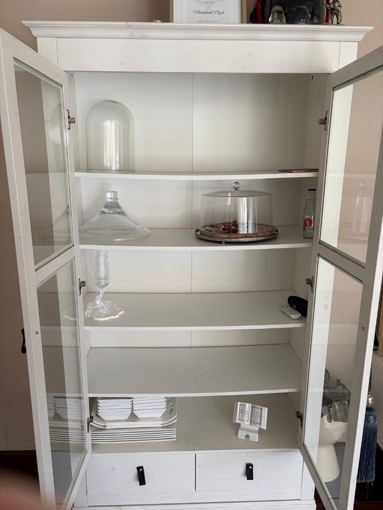 Foto 5 van Vitrinekast