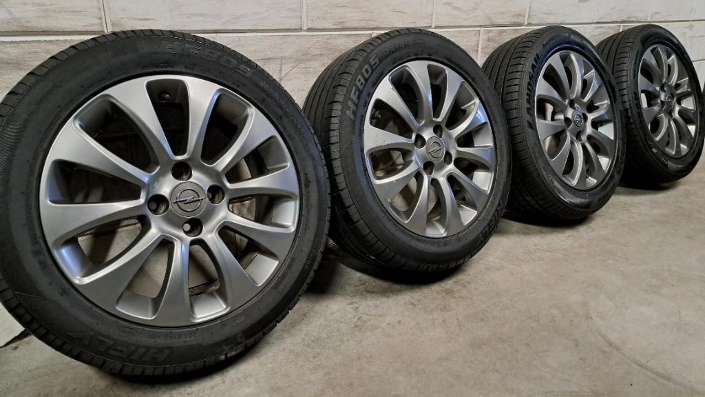 Lichtmetalen velgen Opel Corsa Meriva Tigra Combo 195/55/16, Auto-onderdelen, Banden en Velgen, Gebruikt, 16 inch, Banden en Velgen