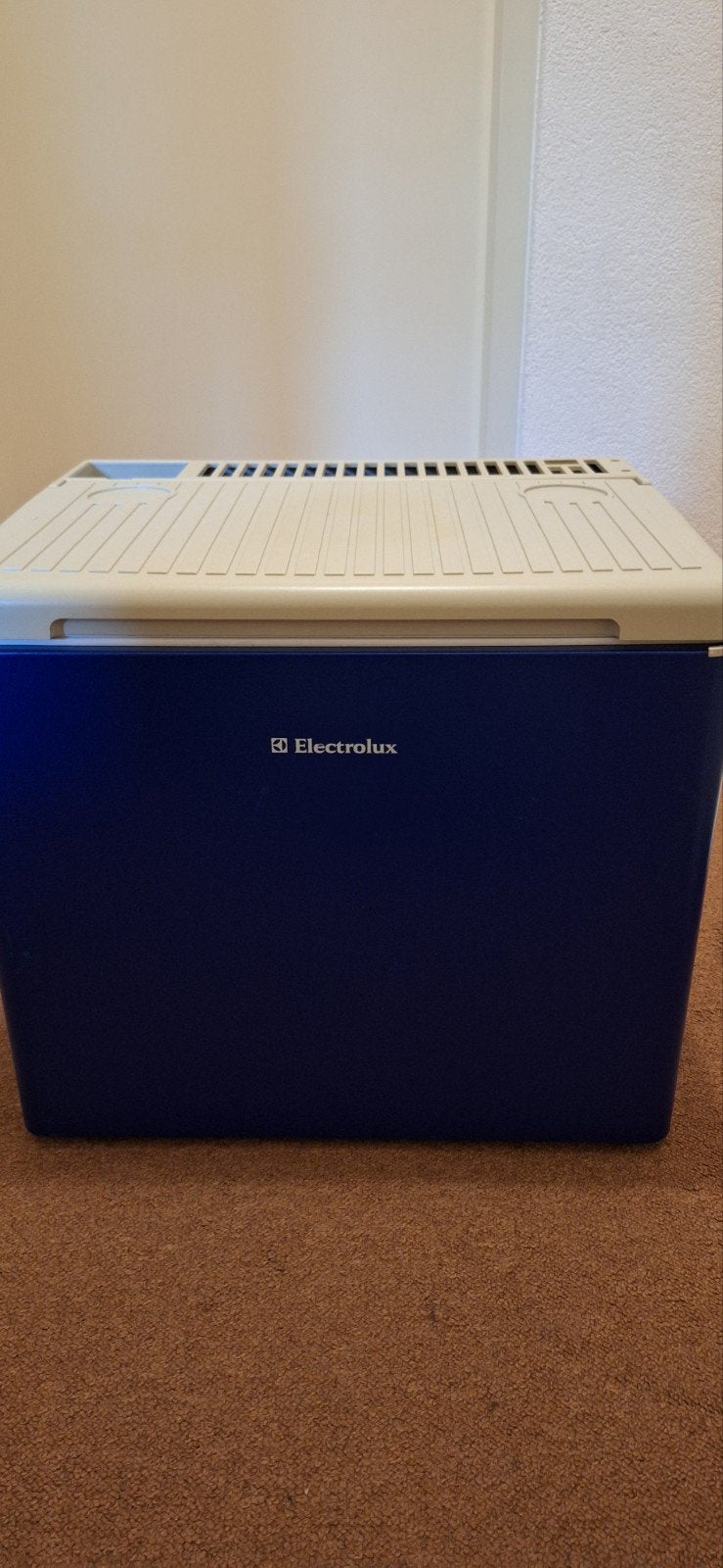 Electrolux RC1600EG Koelbox - 33L - Nieuw in doos, Ophalen, Gebruikt, Koelbox, Elektrisch