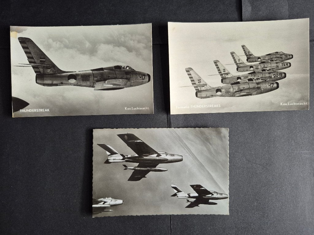 3 ansichtkaarten van Kon. Luchtmacht Thunderstreak (A248), Ophalen of Verzenden, Gebruikt, Kaart, Foto of Prent