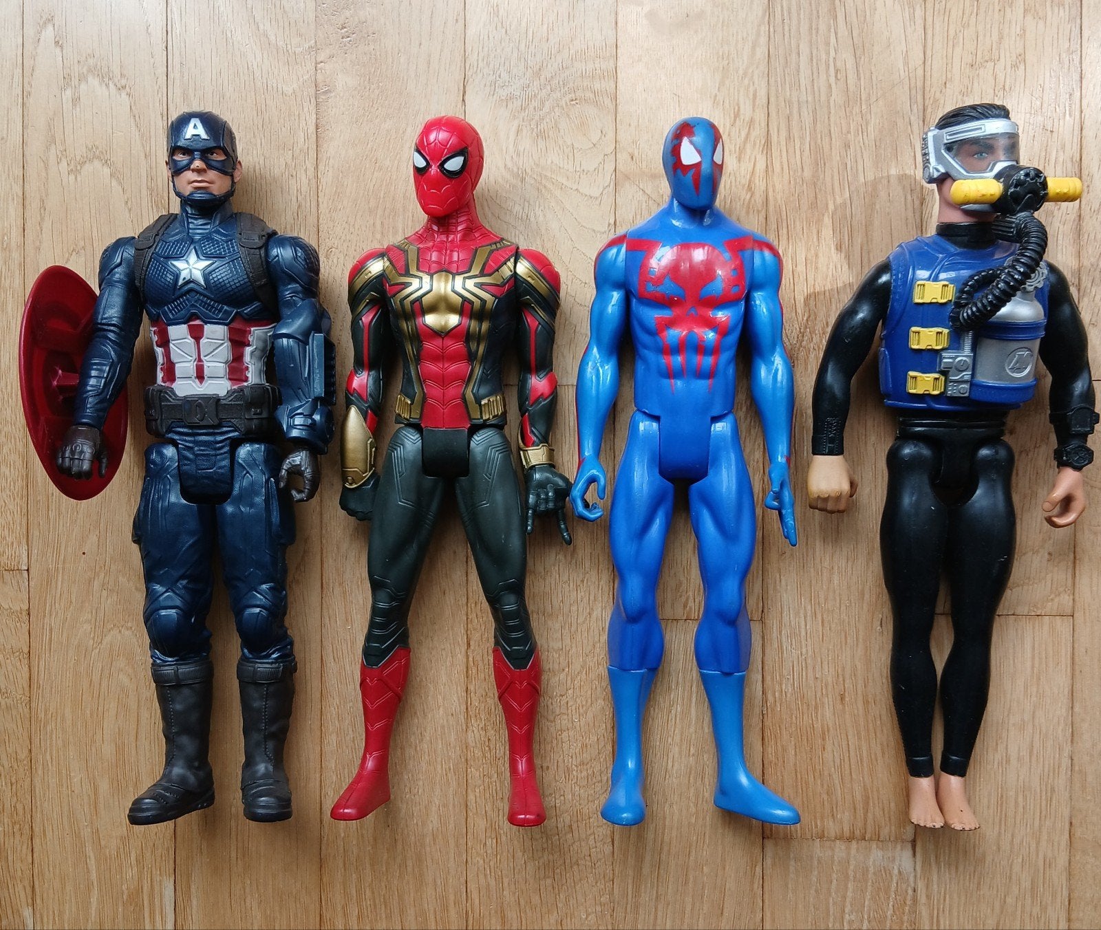 Marvel Actie Figuren Avengers Spiderman New Captain, Ophalen of Verzenden, Zo goed als nieuw