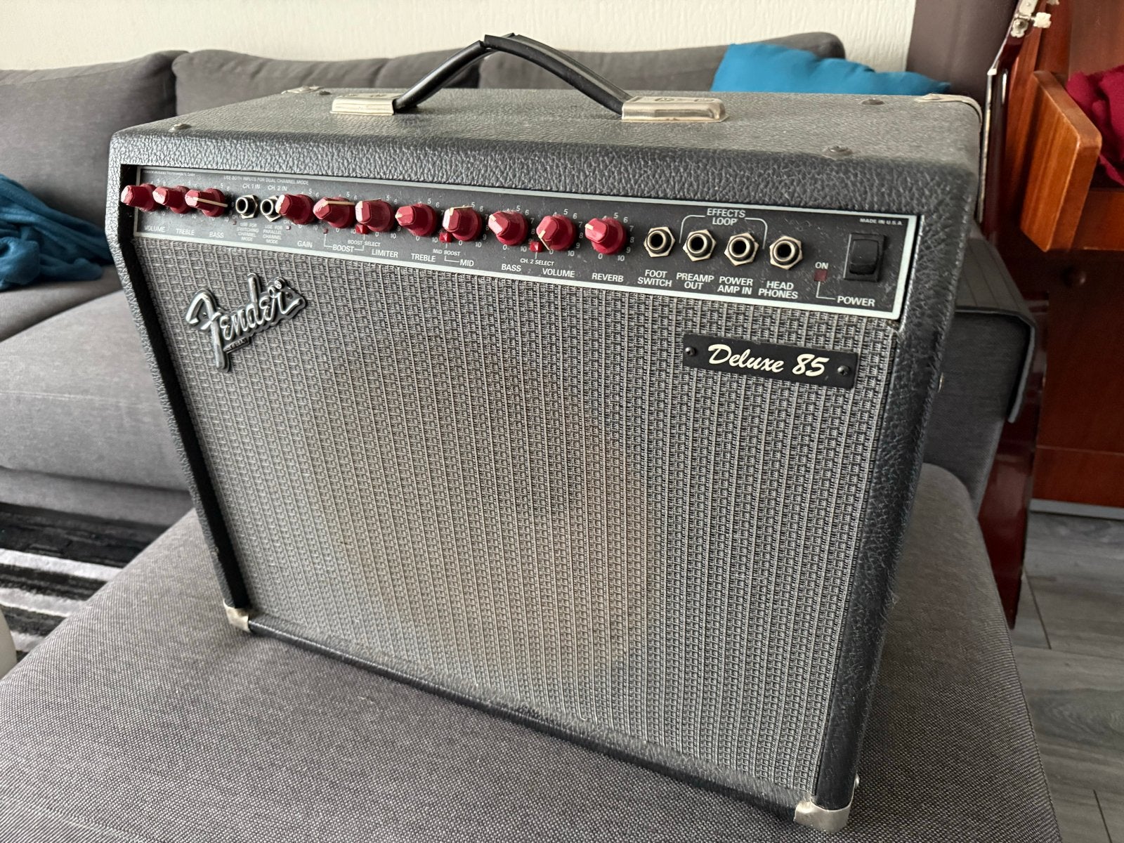 Fender Deluxe 85 Gitaarversterker - Vintage Kracht, Ophalen, Gebruikt, Gitaar, 50 tot 100 watt