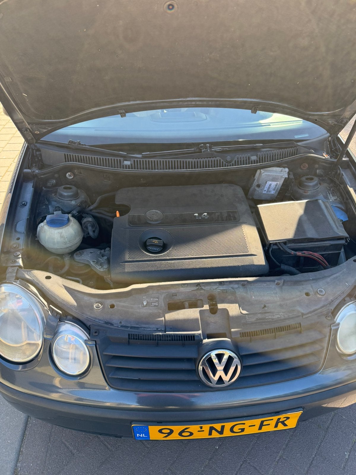 Volkswagen Polo 1.4 55KW 2003 Blauw, Voorwielaandrijving, 15 km/l, 4 cilinders, Blauw