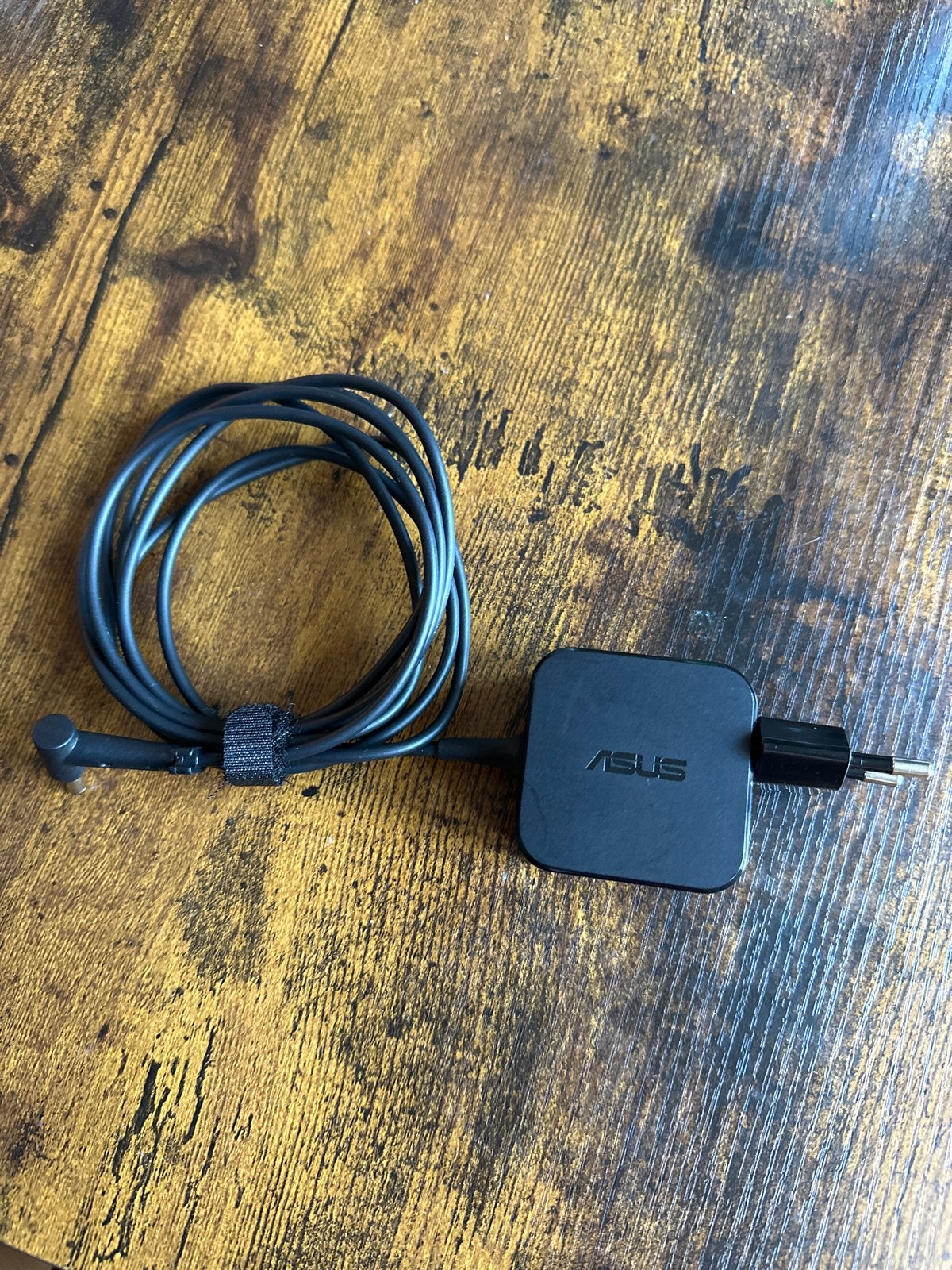 ASUS AD2131020 AC Adapter Oplader, Ophalen of Verzenden, Gebruikt